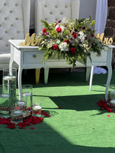 Cargar imagen en el visor de la galería, Mr & Mrs - Pergola