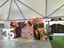 Cargar imagen en el visor de la galería, Backdrop Vaquero