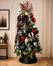 Cargar imagen en el visor de la galería, Árbol Navideño Temático – Colección Navidad Oscura