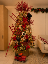Cargar imagen en el visor de la galería, Arbolito Navideño en Renta – Estilo Red Truck Vintage