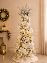 Cargar imagen en el visor de la galería, Arbolito Navideño en Renta – Estilo Winter Wonderland White & Silver