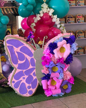 Cargar imagen en el visor de la galería, Piñata Personaje