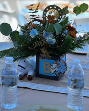 Cargar imagen en el visor de la galería, Centro de Mesa - Teddy flowers