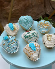 Cargar imagen en el visor de la galería, (6) Fresas cubiertas de chocolate