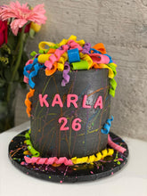 Cargar imagen en el visor de la galería, Splatter Colors Cake
