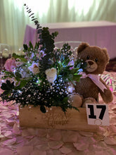 Cargar imagen en el visor de la galería, (1) Centro de Mesa - Mis XV