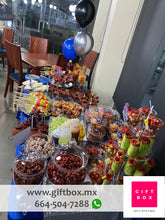 Cargar imagen en el visor de la galería, Arco + Postres salados