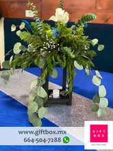 Cargar imagen en el visor de la galería, (1) Centro de mesa - Diana