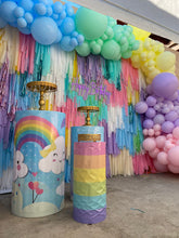 Cargar imagen en el visor de la galería, Rainbow - Pared Streamer