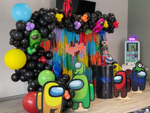 Cargar imagen en el visor de la galería, Stage Among Us - Decoración