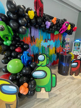 Cargar imagen en el visor de la galería, Stage Among Us - Decoración