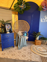 Cargar imagen en el visor de la galería, Stitch - Backdrop BoHo