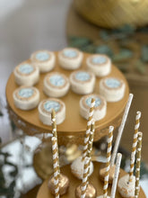 Cargar imagen en el visor de la galería, Paquete Boda - Postres y Recibidor