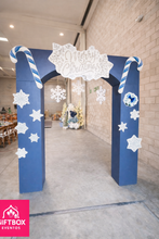 Cargar imagen en el visor de la galería, Paquete Posada Navideña – Mesas Rústicas (70 personas)
