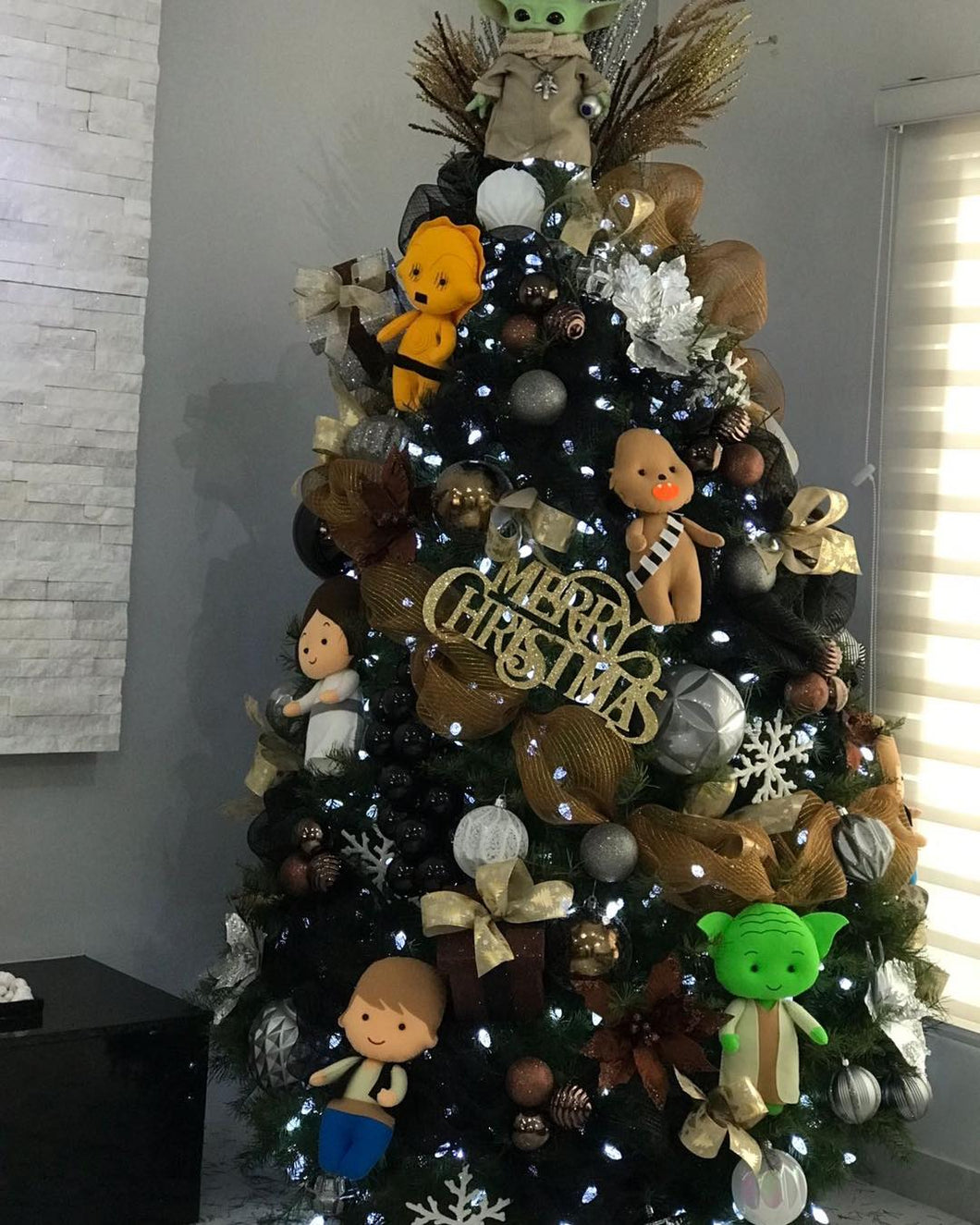 Arbol temático: “Navidad Galáctica”