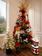 Cargar imagen en el visor de la galería, Navidad Imperial – El Encanto del Cascanueces
