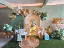 Cargar imagen en el visor de la galería, Backdrop Simba
