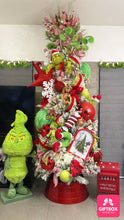 Cargar imagen en el visor de la galería, Arbolito Navideño en Renta – Estilo Grinch
