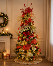 Cargar imagen en el visor de la galería, Arbolito Navideño en Renta – Estilo Merry Christmas Red Berry Gold Poinsettia Fireplace
