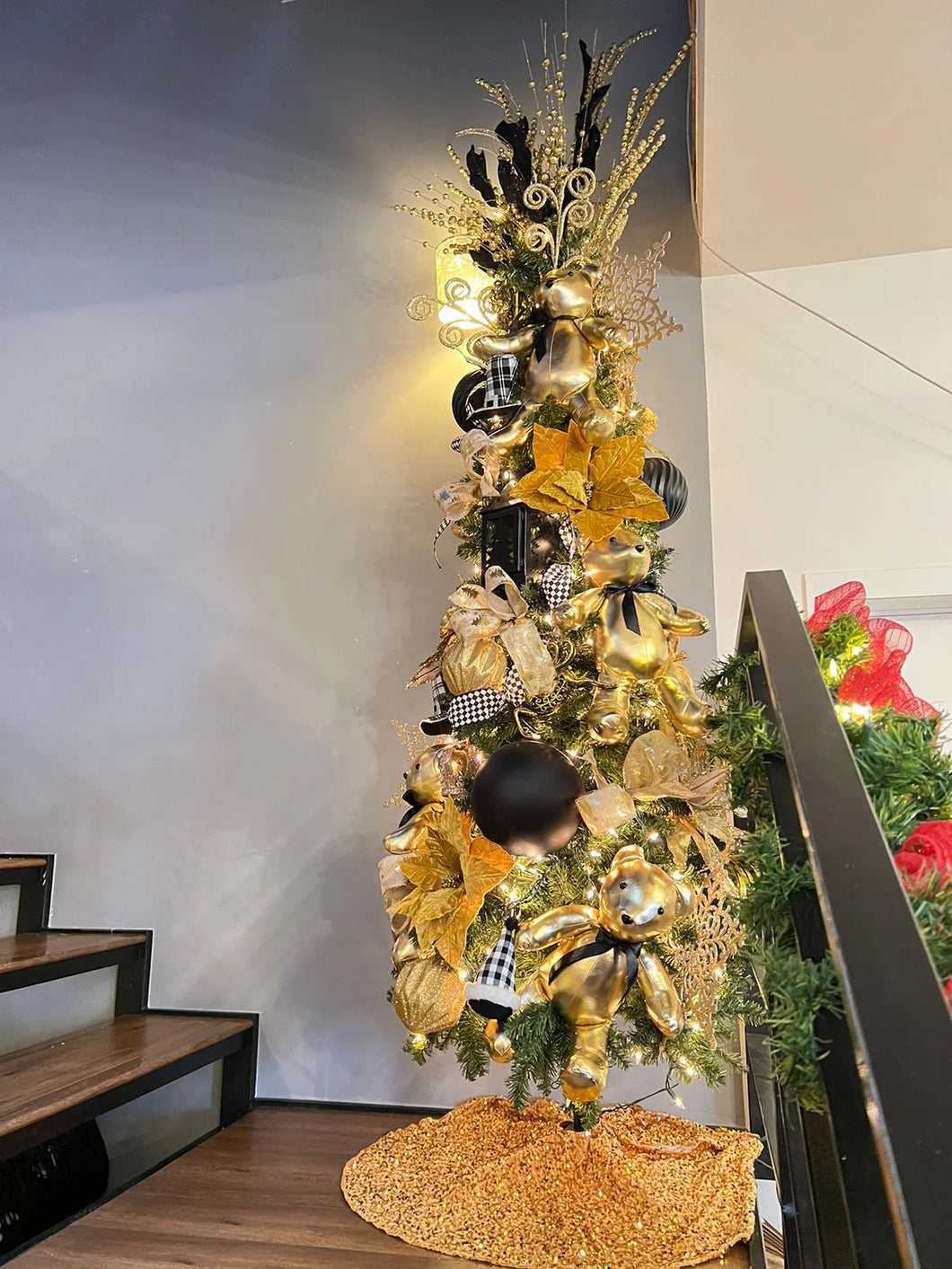 Arbol temático: “Black & Gold Teddy”